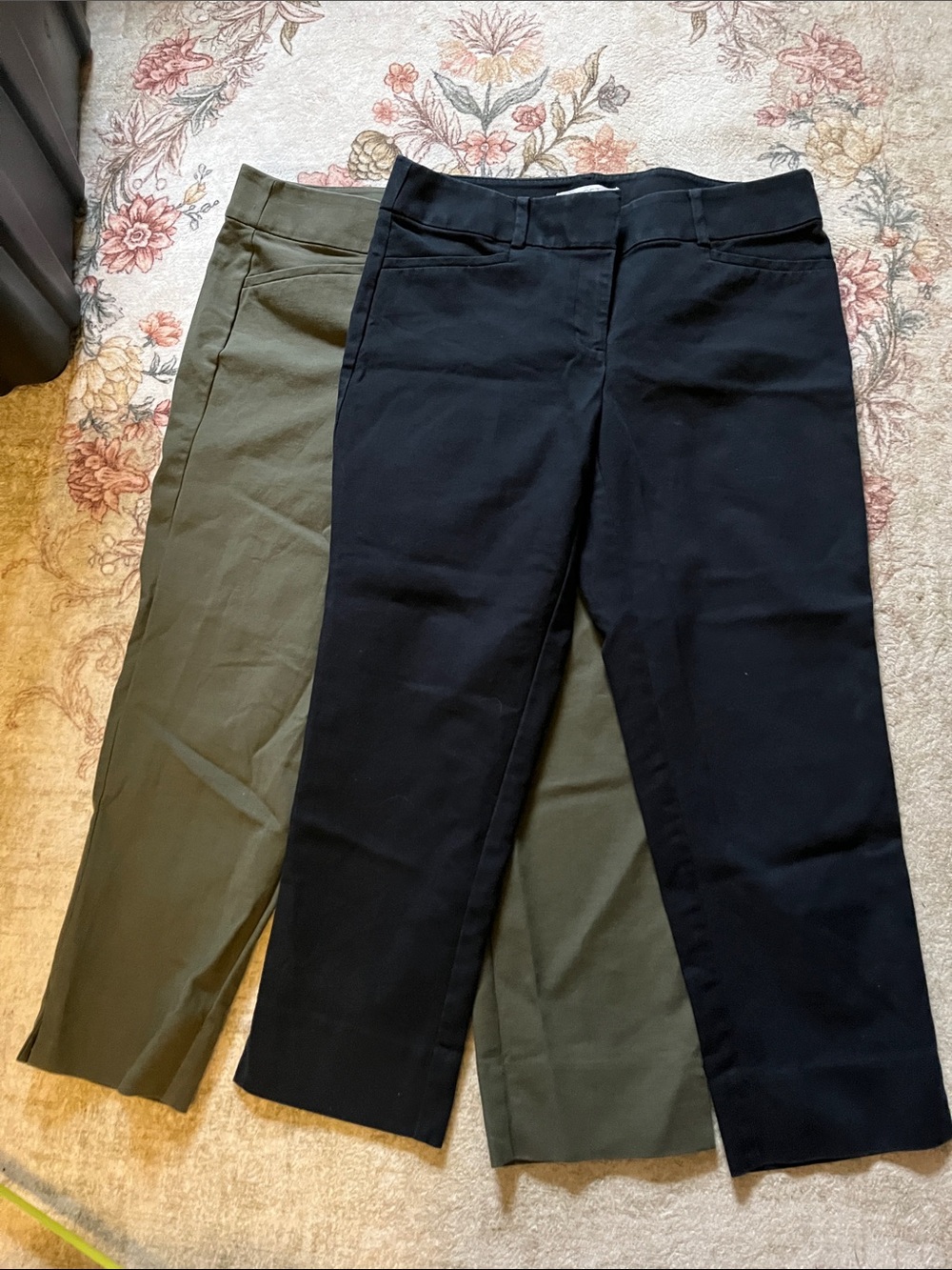 Bundle of two capri Loft work pants Navy and Olive